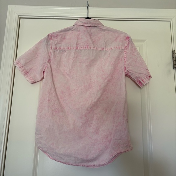 Original Use Men's Pink Short Sleeve Button Down Shirt - Picture 7 of 11